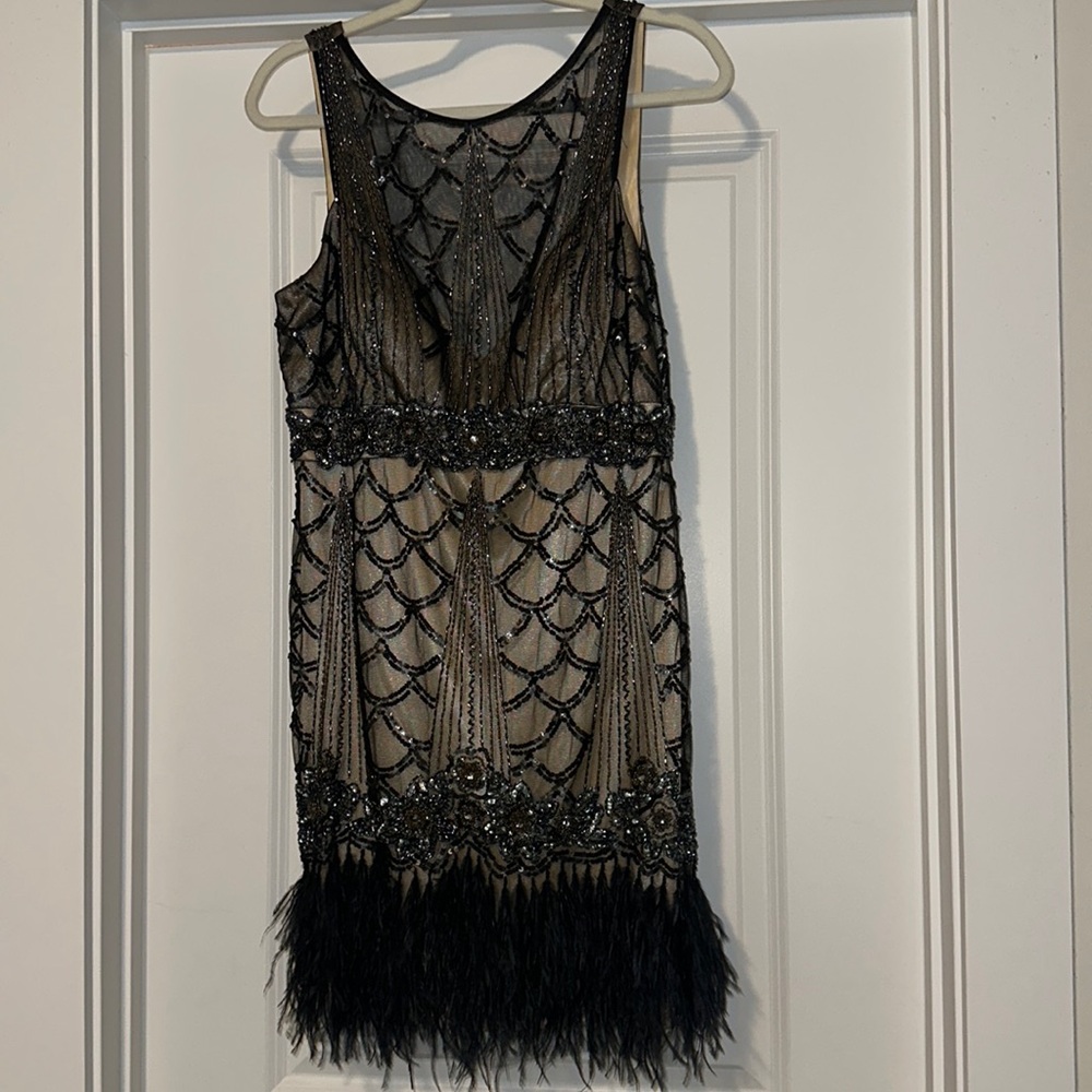 SUE WONG Black & nude beaded, sequin gatsby ostrich feather dress